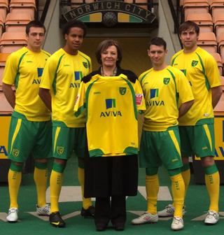 New Norwich City home shirt 2010-11